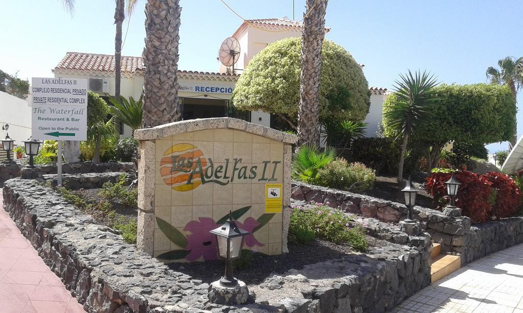 Apartment Adelfas 2