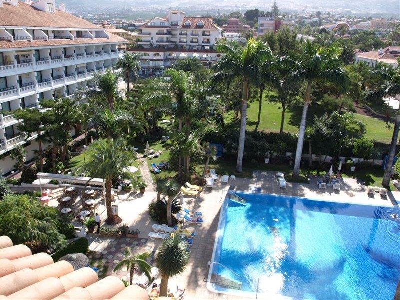 Aparthotel Masaru 3*