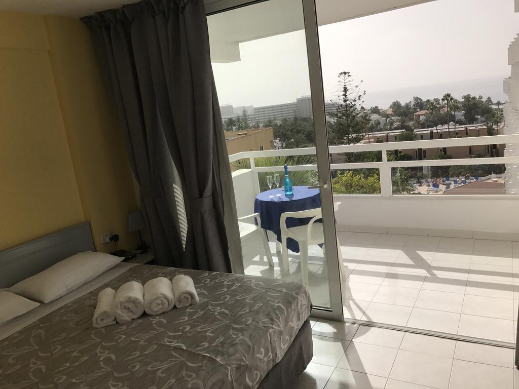 Bamboli Holidays Playa de las Americas (Tenerife)