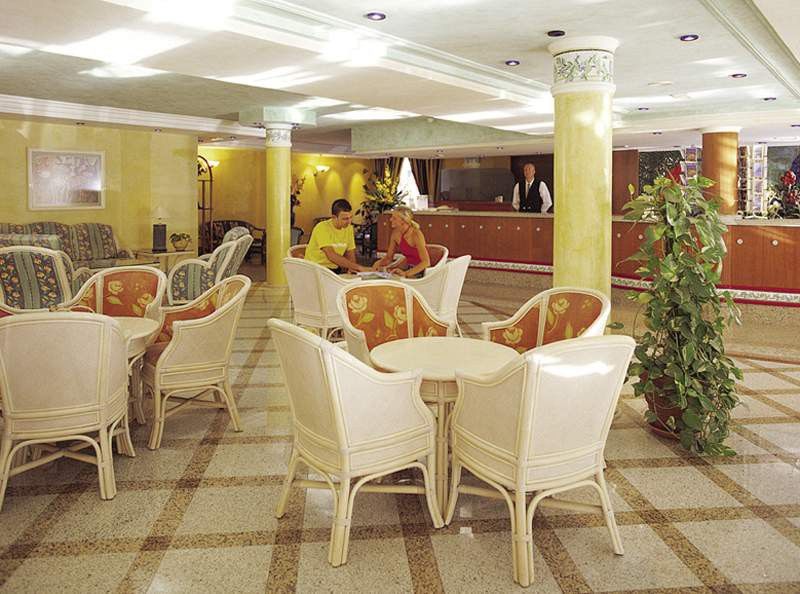 Aparthotel Globales Tamaimo Tropical