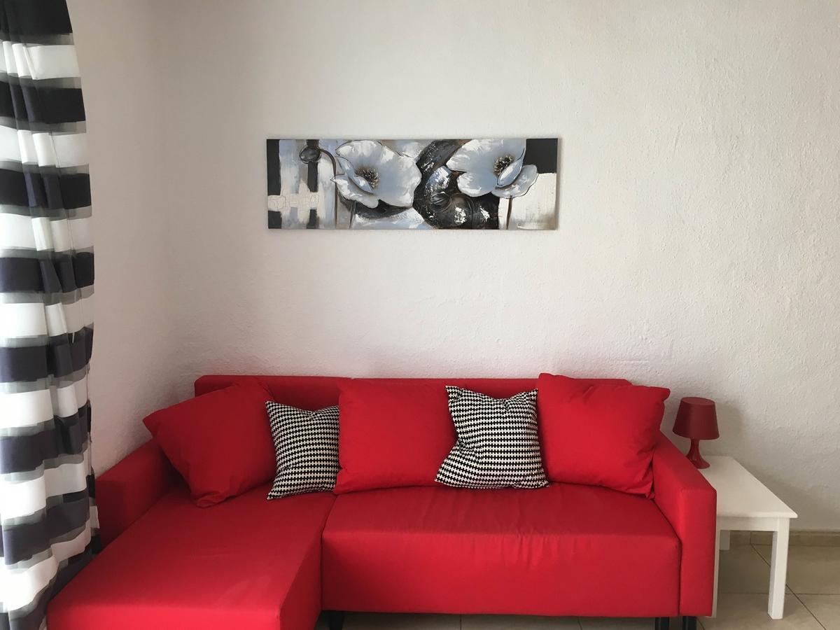 Las Floritas Apartamento *