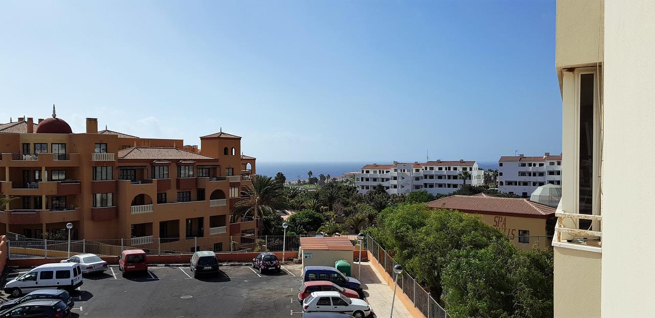 Aparthotel Golf Park 3*