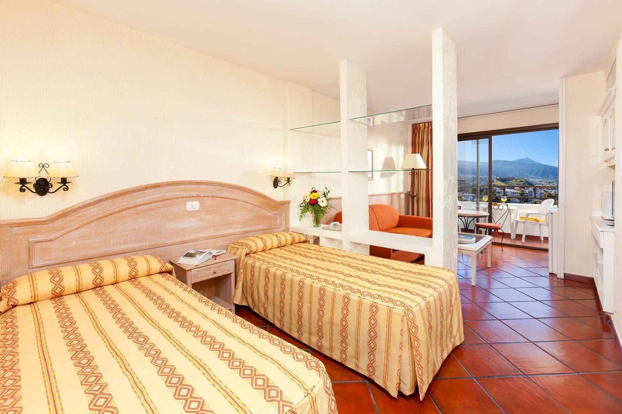 Masaru Aparthotel 3*