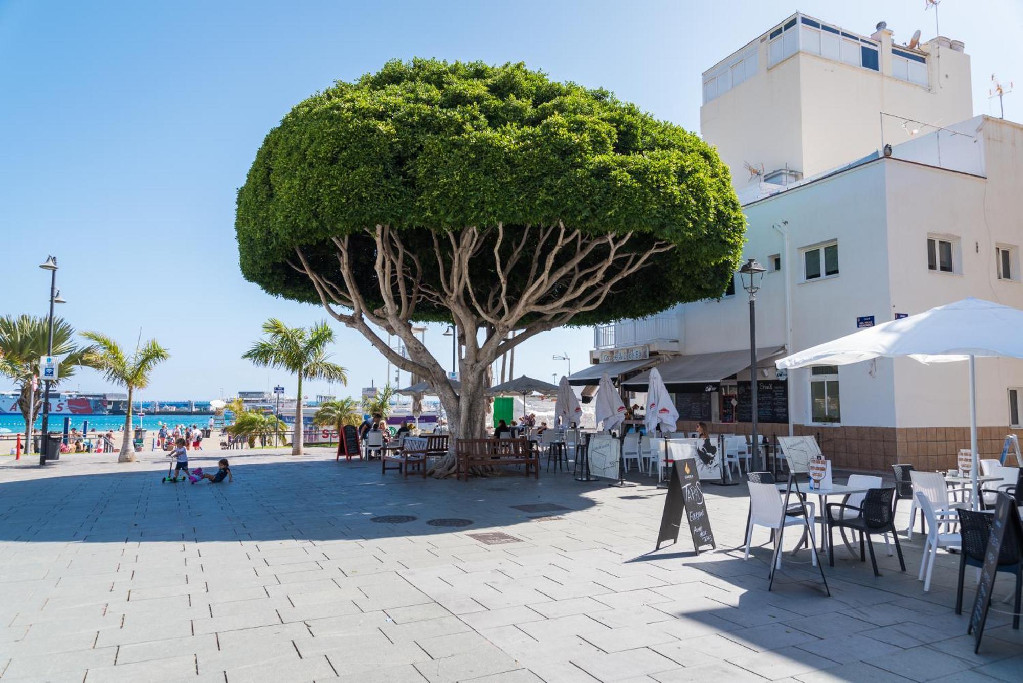 Modern Cristianos Center *