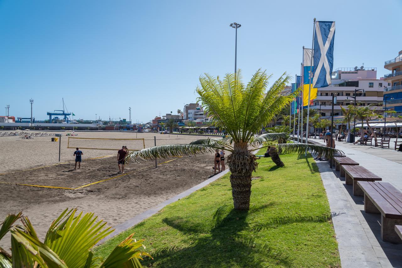 Modern Cristianos Center Los Cristianos (Tenerife)
