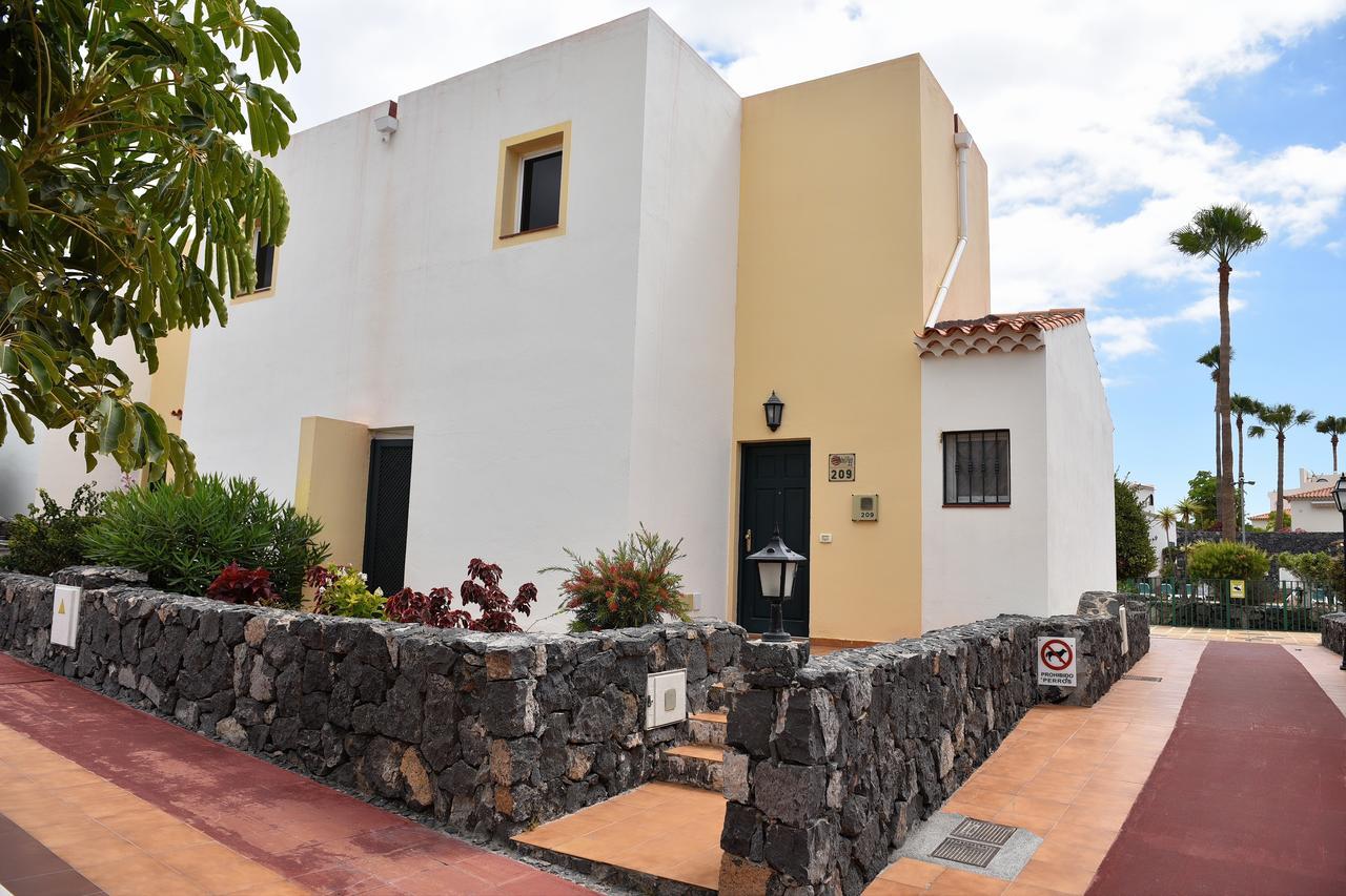 Adelfas 2 Apartment *