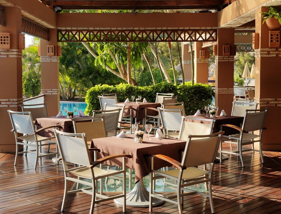 H10 Palace Hotel 4*