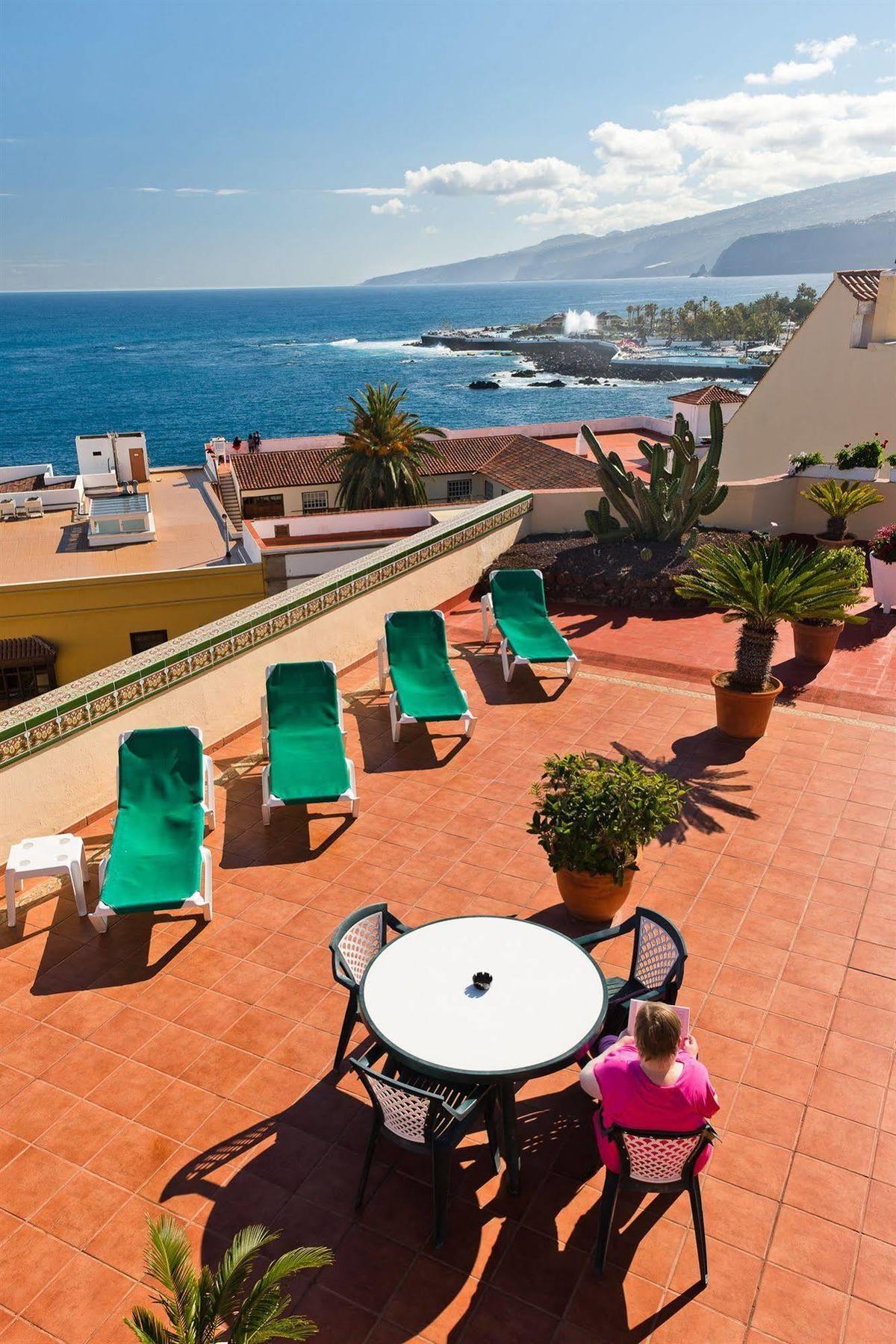 Monopol Hotel 3*