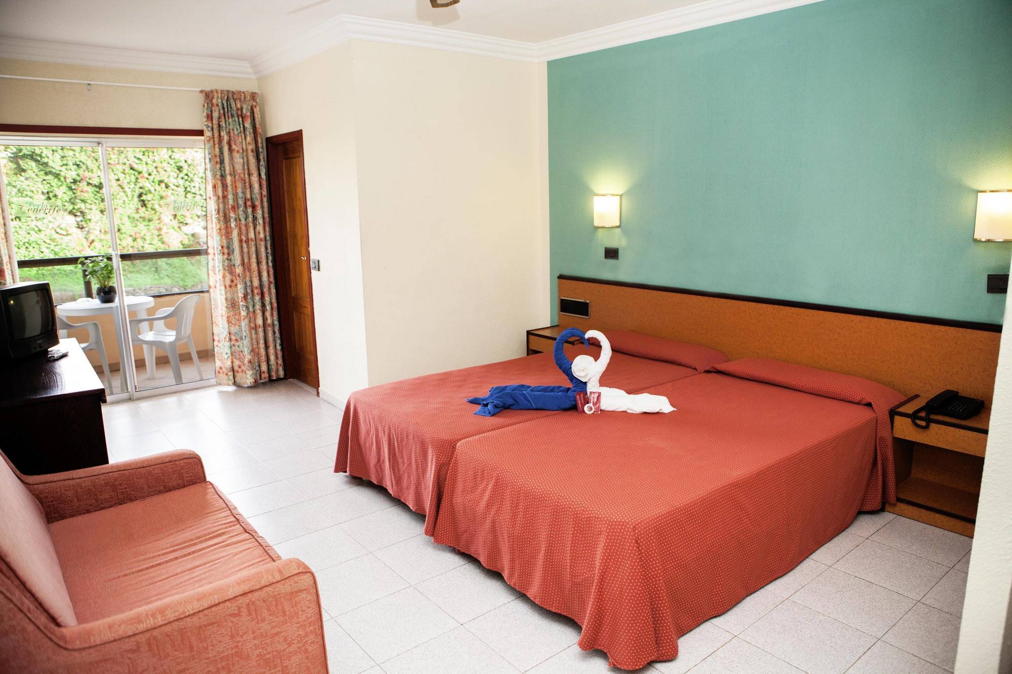 Hotel Perla Tenerife 3*