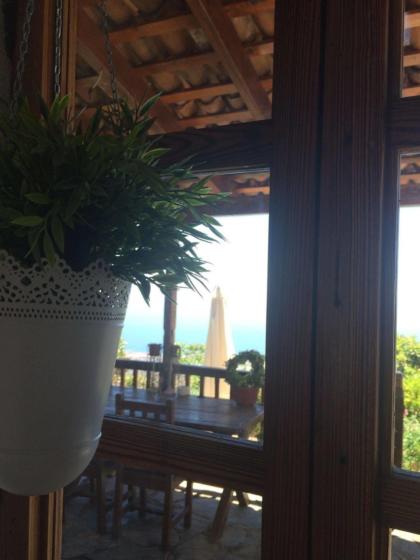 Tajona & Granero Country house
