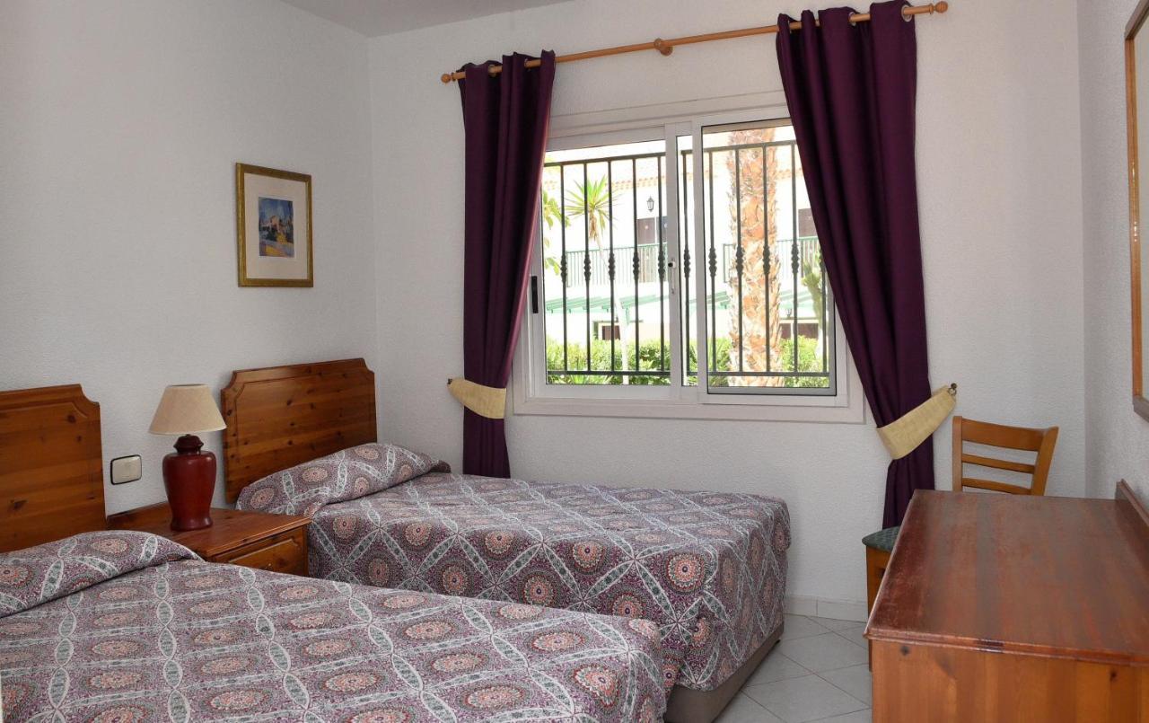 Apartment Adelfas 2 *