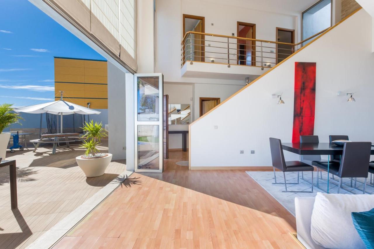 With Sea Views, Pool, Spa, Gym, Cinema & Proaudio - Homeforguest Villa Santa Cruz de Tenerife