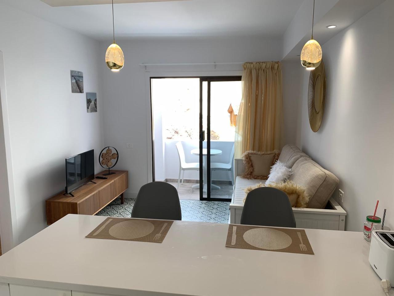 Avenida De Suecia, Cristianos Free Wifi Apartment *