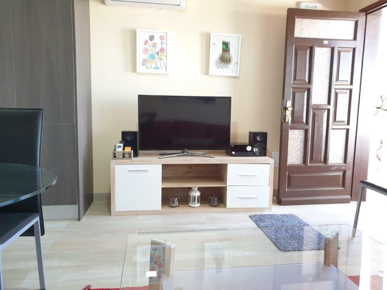 Cosy Well Located With Swimming Pool Tenerife Apartment Tacoronte