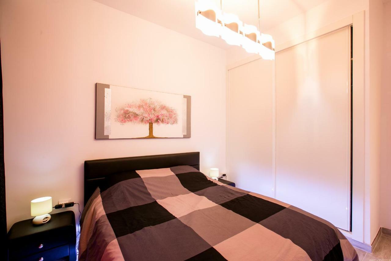 Apartment Spacious & Stylish Los Cristianos *