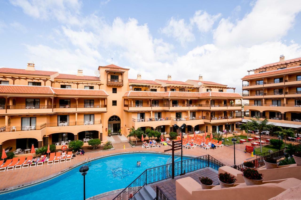 Spacious & Stylish Los Cristianos Apartment *