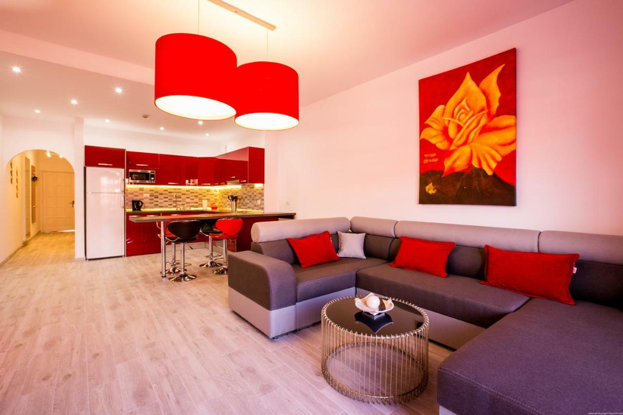Apartment Spacious & Stylish Los Cristianos