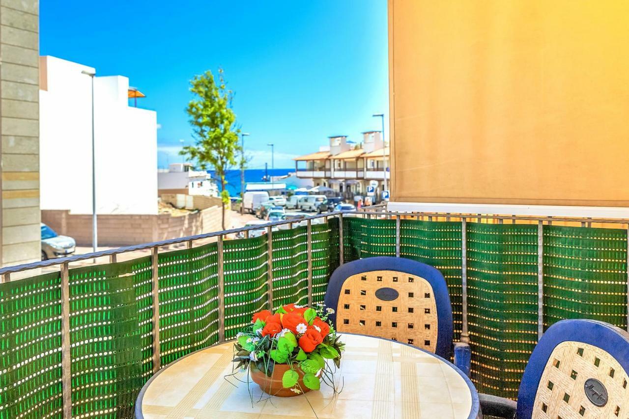 Apartamento Beachfront In Costa Adeje *