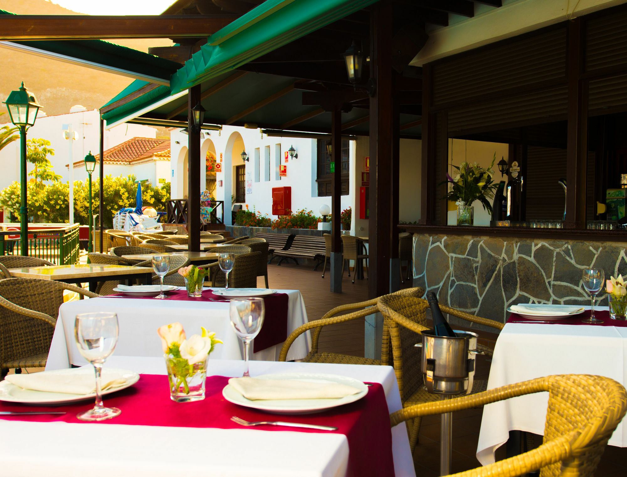 Ona Rosas Appart hôtel