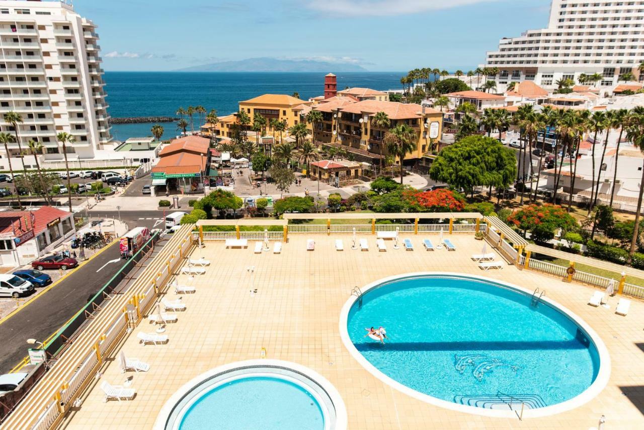 Homeforguest Beach Apt With Sea View & Pool, 50 Steps To The Sea Apartment *