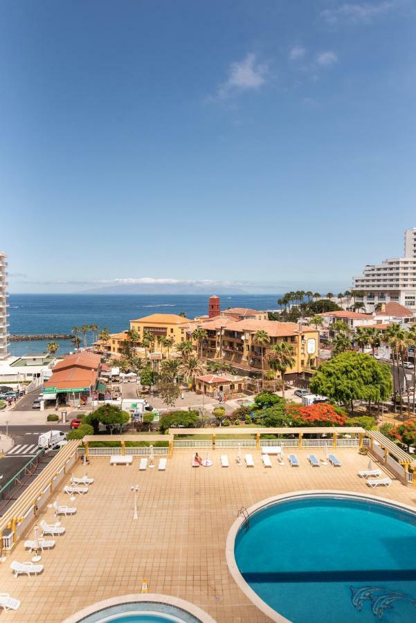 Homeforguest Beach Apt With Sea View & Pool, 50 Steps To The Sea *