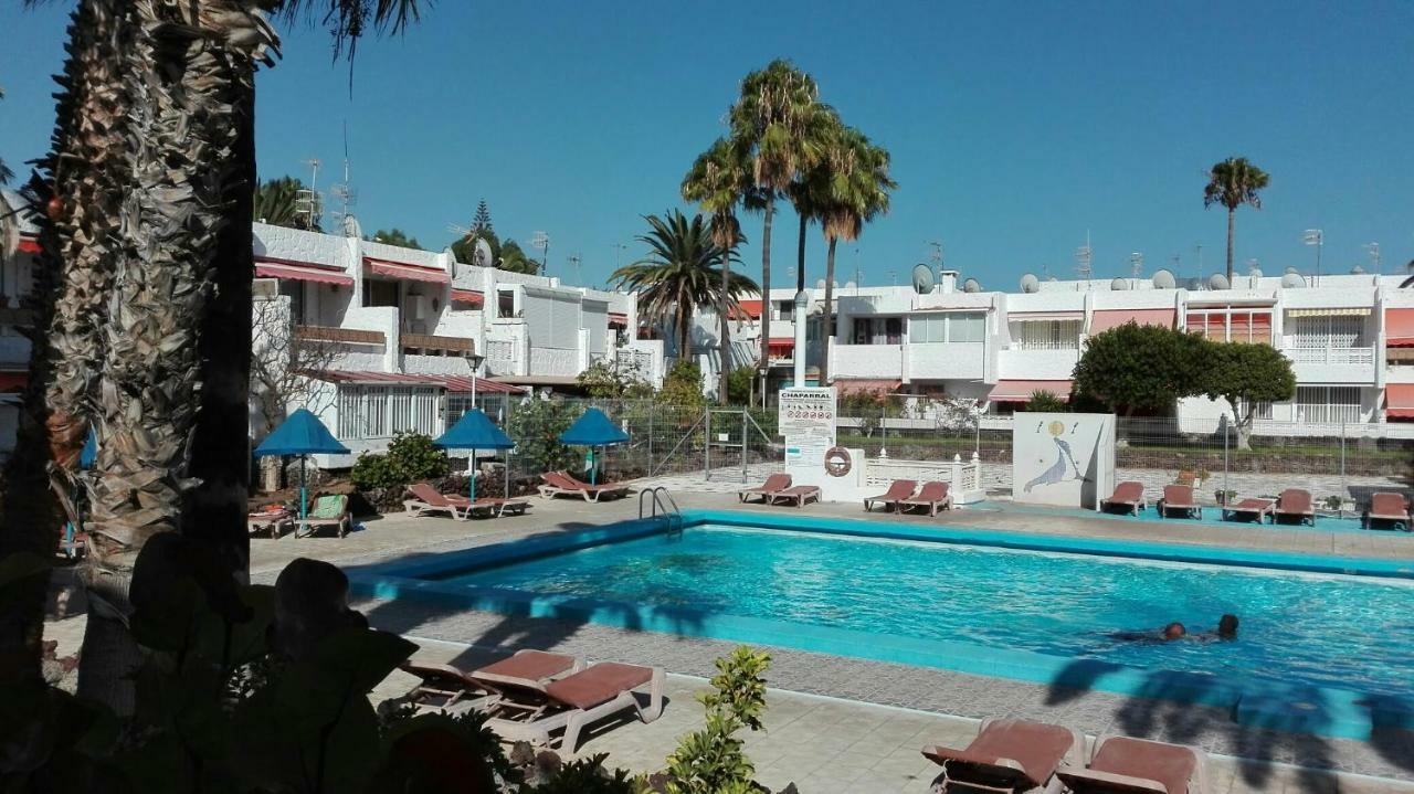Pino's Costa Del Silencio
