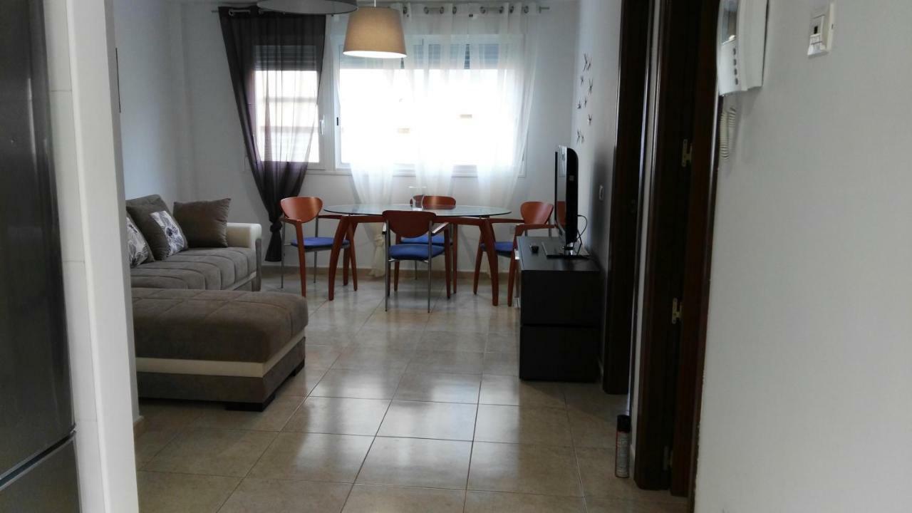 Piso Geneto Con Garaje Appartement *