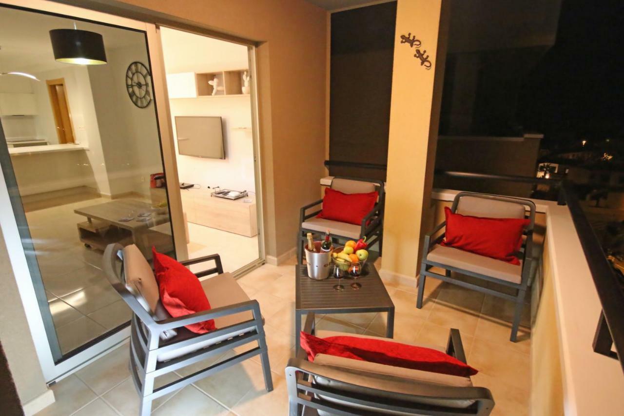 La Perla: Luxury Duplex With Ocean View Terrace Apartment *