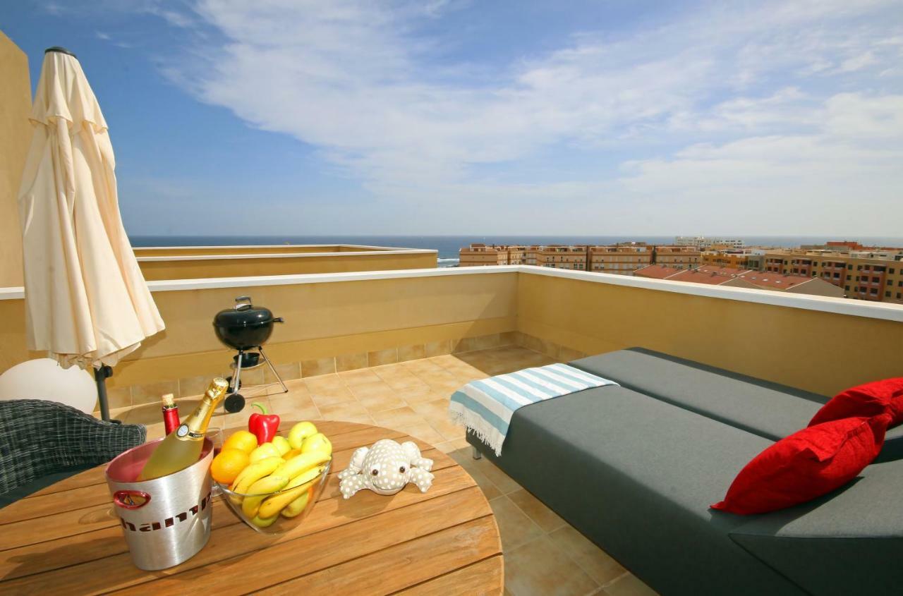 Apartment La Perla: Luxury Duplex With Ocean View Terrace