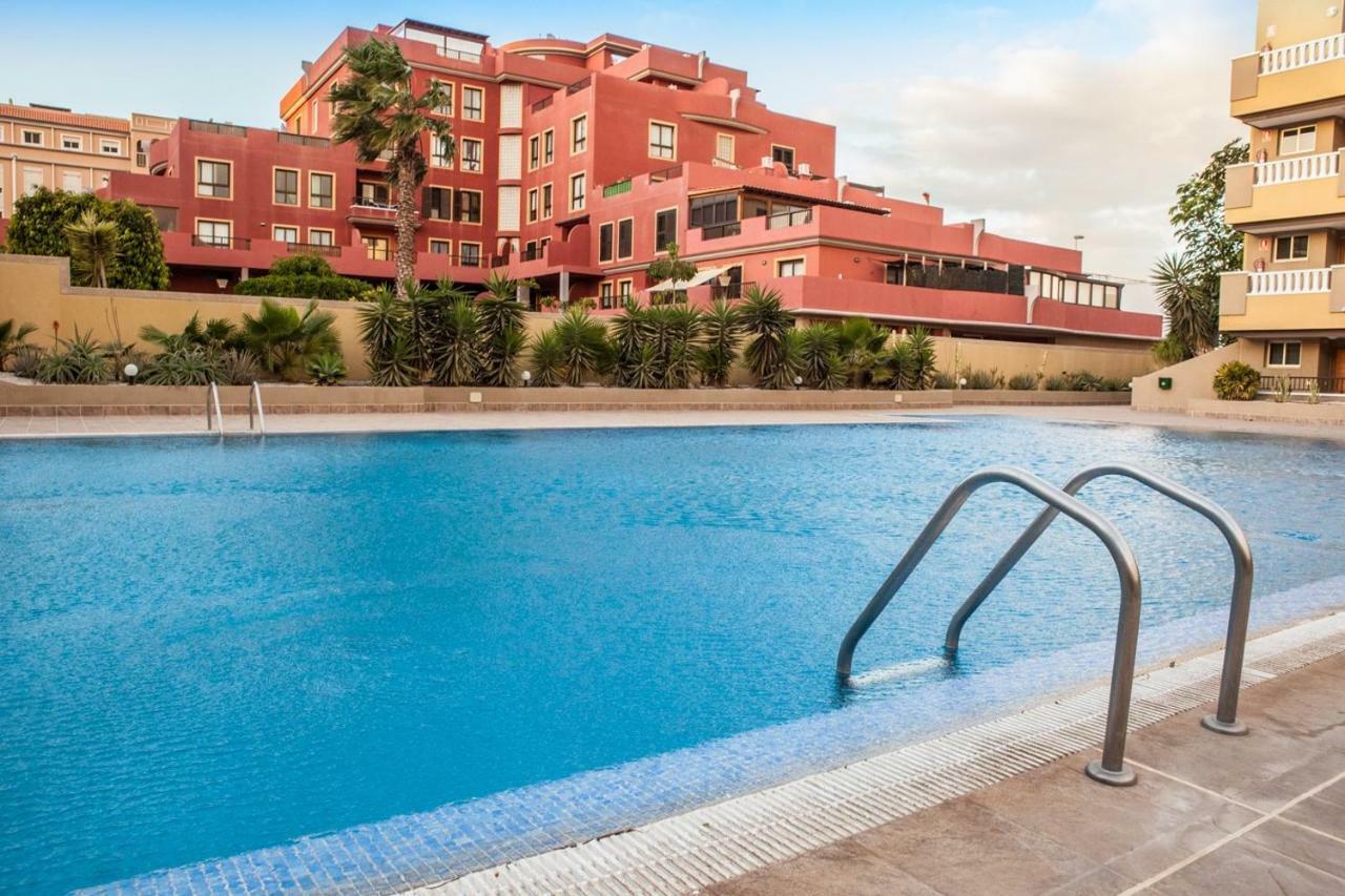 Residencial La Perla Appartement
