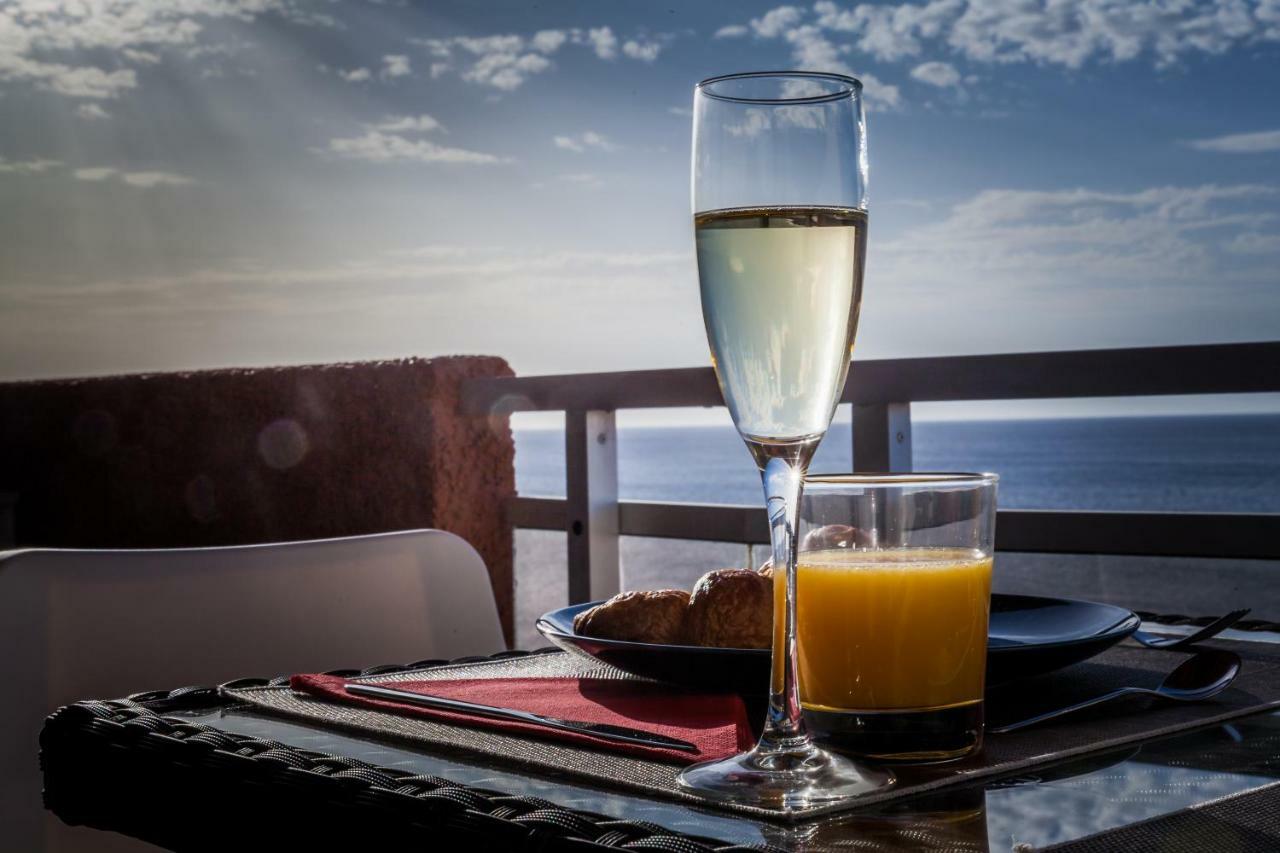 Sunset On The Sea Apartment *