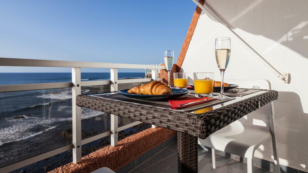 Sunset On The Sea Apartment
