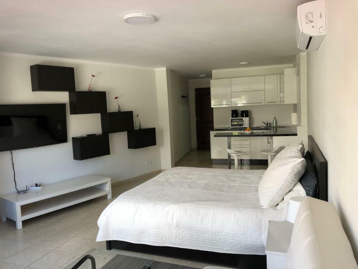 Cristianos Apartment *