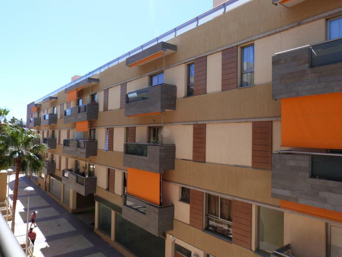 Apartment Center A 5 Minutos Del Paseo Y Playas