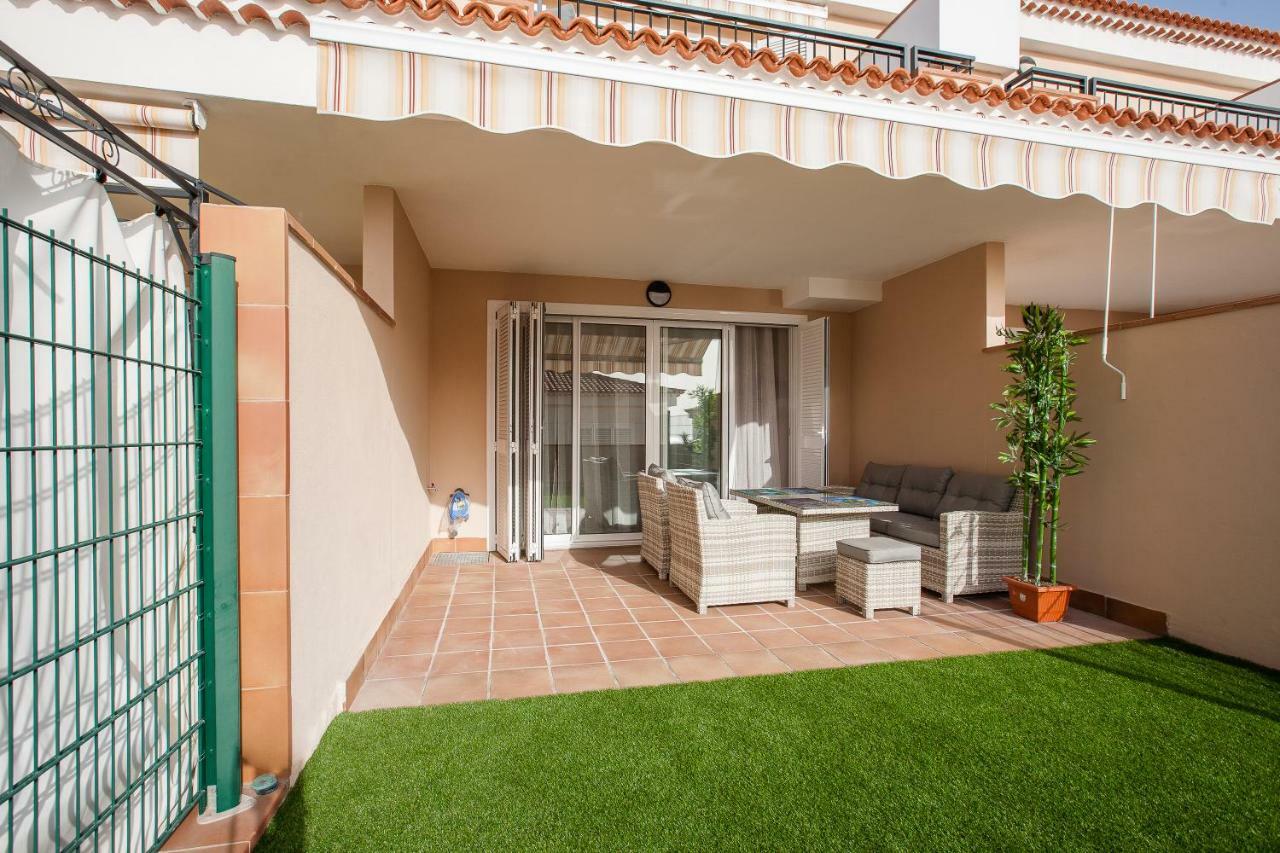 Residencial Playa De La Arena Puerto de Santiago (Tenerife)