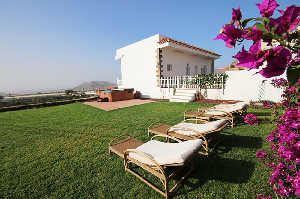 Albe, Jacuzzi Con Vistas Al Mar Holiday home