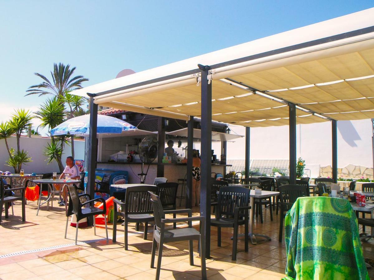In Paraiso Royal *