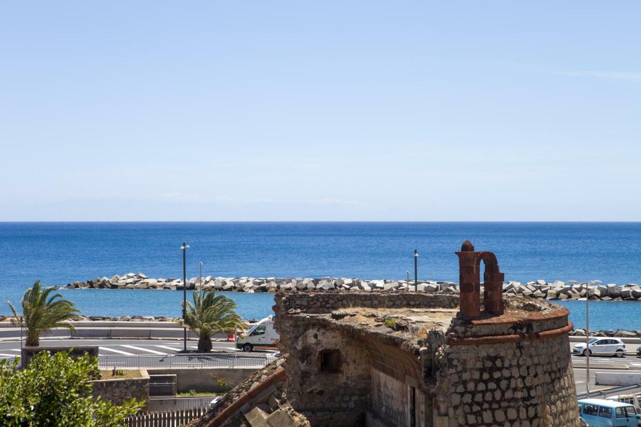 Casa Julia Atico Vistas Playa Teresitas Appartement