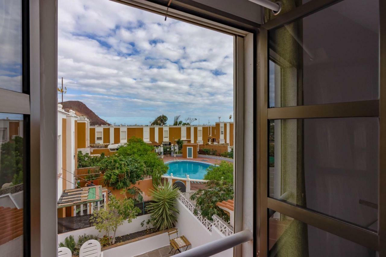 Apartment Beautiful 2-bed Townhouse Near Beach/el Medano!