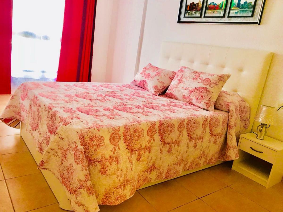 Los Diamantes Ii Los Cristianos Apartamento *