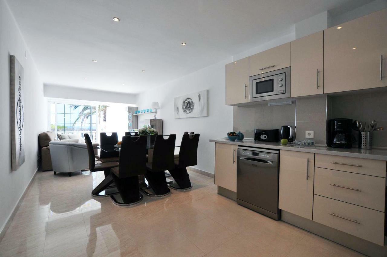 Townhouse On The 1st Line By Altamarhomes Apartment *