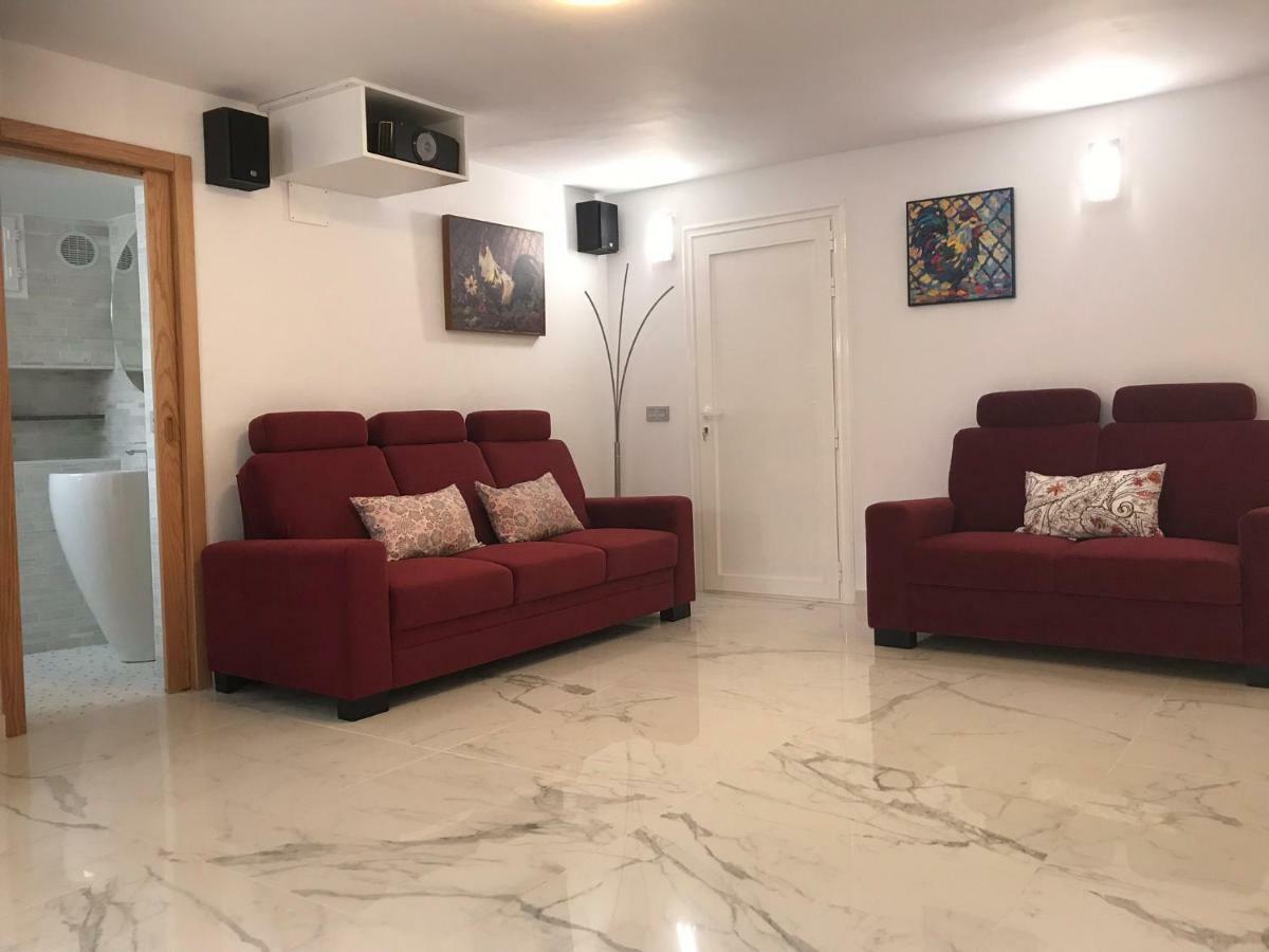 Virgen Del Carmen Holiday home
