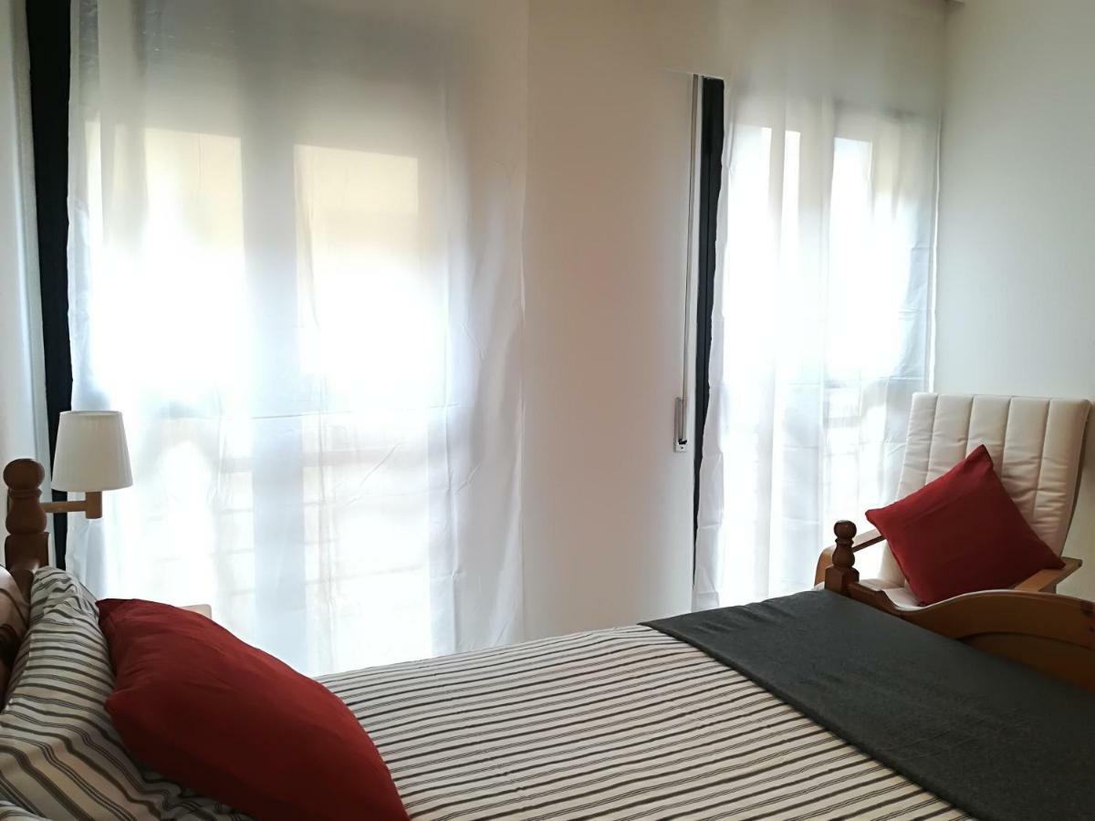 Apartament In Center Apartment *