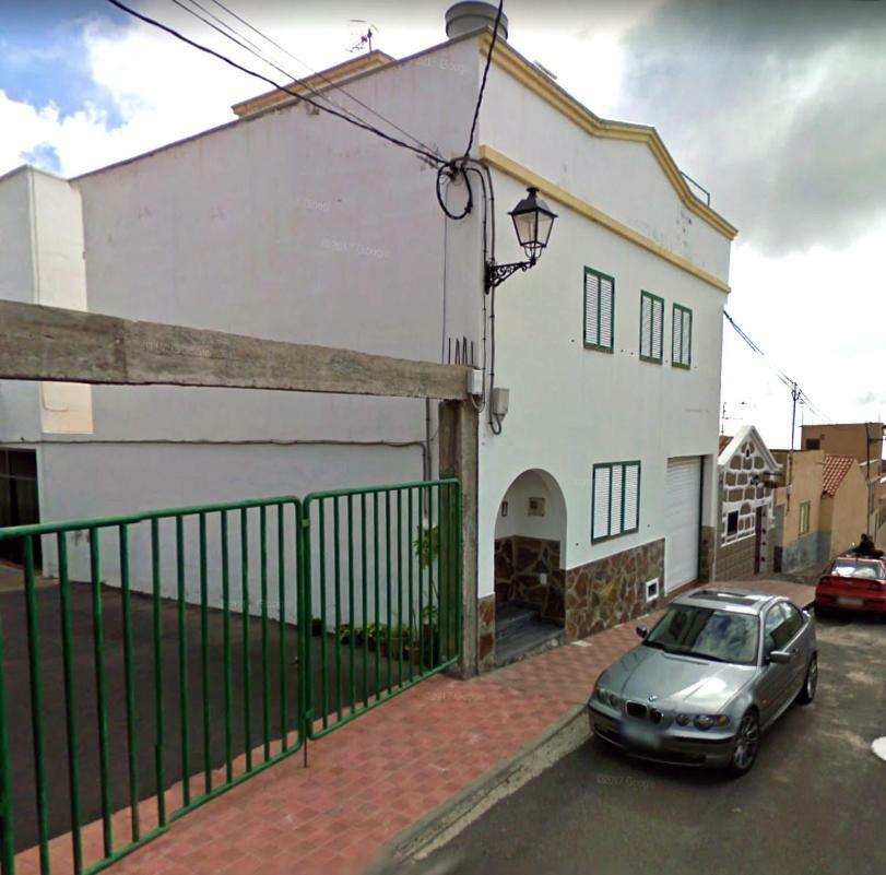 Acogedor En *