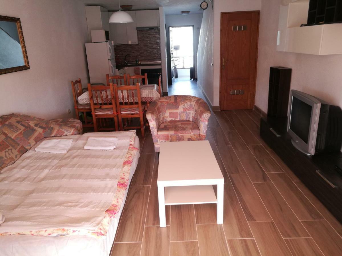 Coastside Apartment, Amarilla Bay *