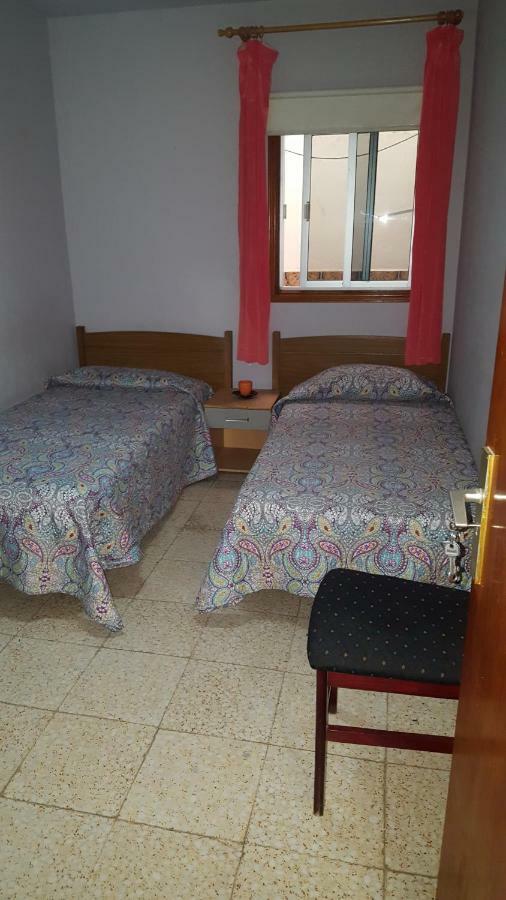 Habitación en casa particular Javi Los Abrigos Golf Del Sur