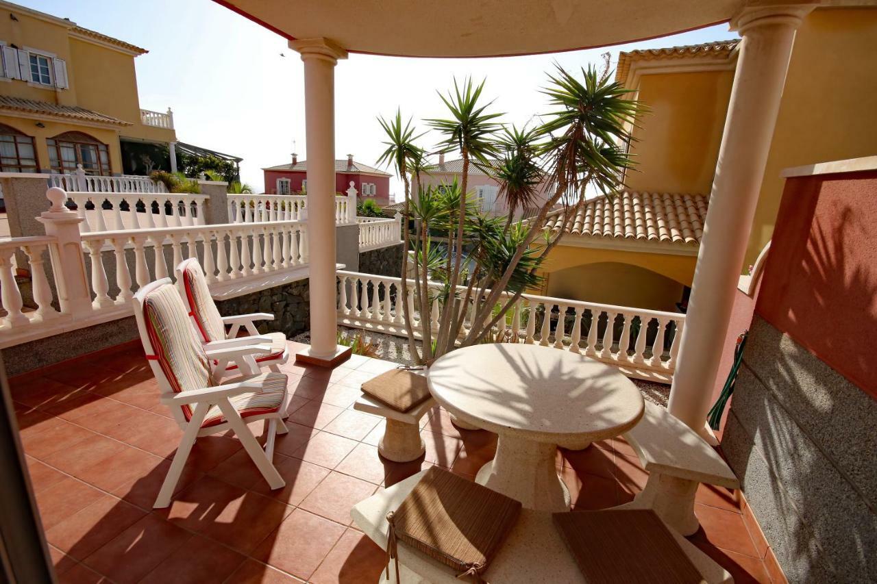 Las Dunas 2 By Rentmedano Pretty 2 Bedroom Villa, Ocean Views, Pool And Wifi Villa El Medano (Tenerife)