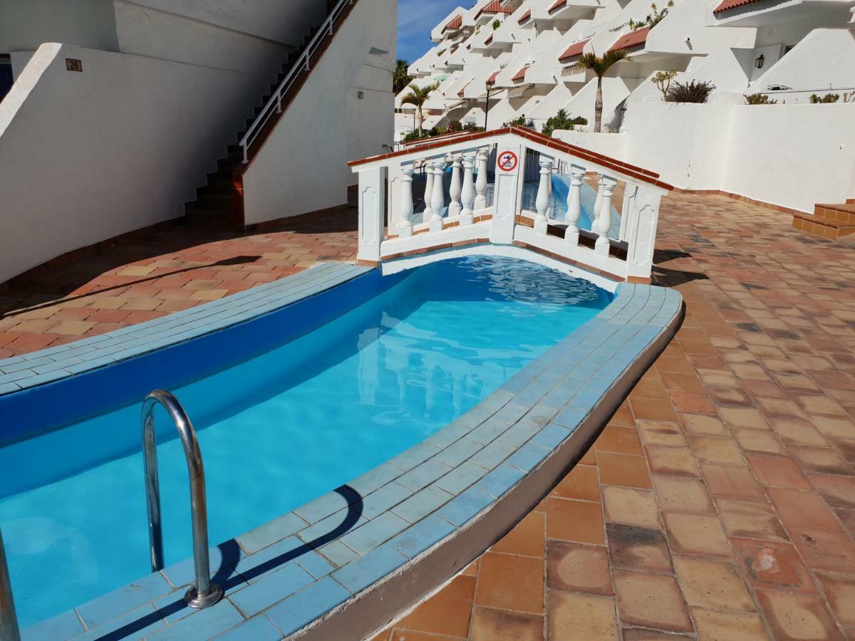 Apartment Casa Flores With Heated Pool, Only 490 Meters To The Beach, Balcony, Wifi