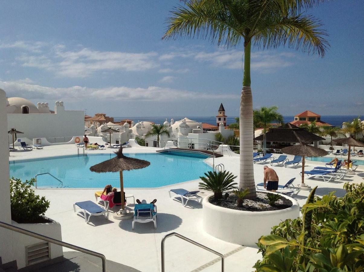 Luxury Complex Near The Sea