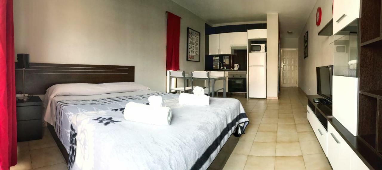 Apartment Mareverde, Costa Adeje, Pool View Terrace *